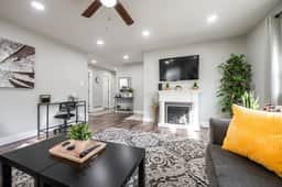Historic Condo near Downtown!