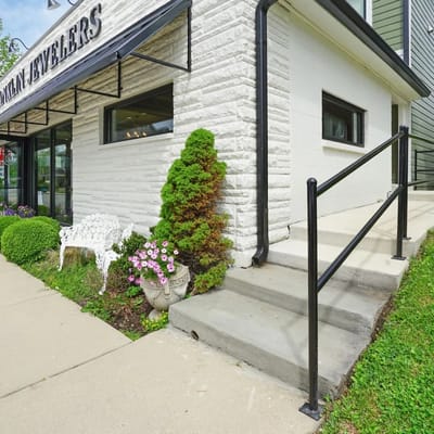 Chic Downtown Franklin Condo-Sleeps 6!