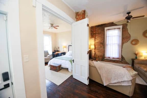 Charming 1800's Tiny Cottage | Walk to Lucas Oil!