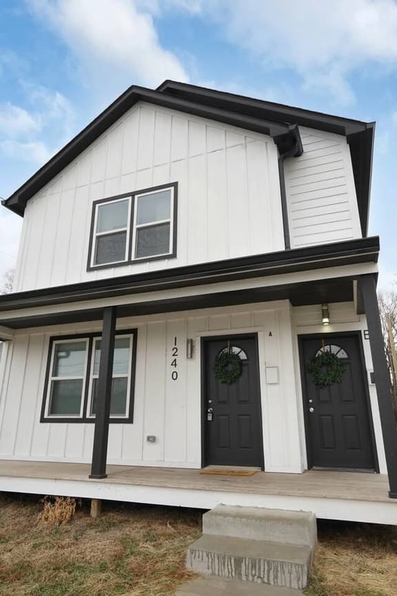 Luxe Downtown Townhome-Sleeps 6 Brand New Build!